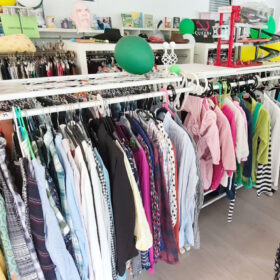 Gaenseblumchen Erwachsene und Kinder Kleidung